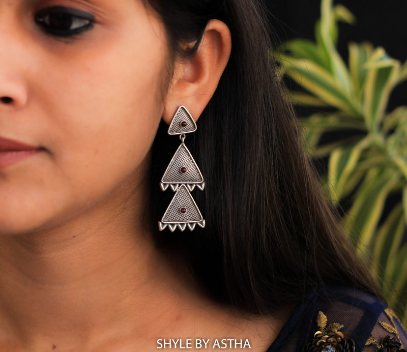 Mizoya Textured Layered Earrings