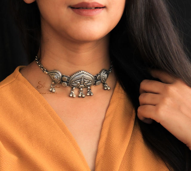 Mizoya Dual Peacock Motif Ghughri Choker