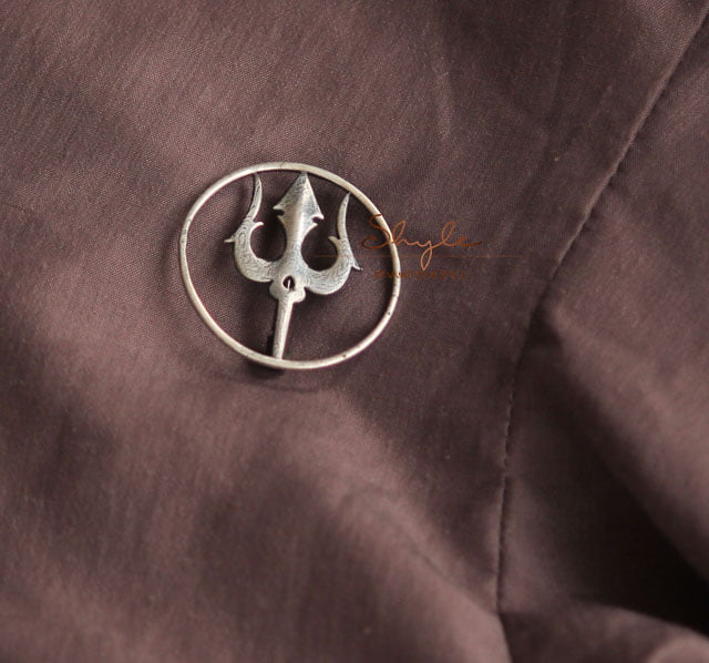 Moh Trishul Statement Brooch front