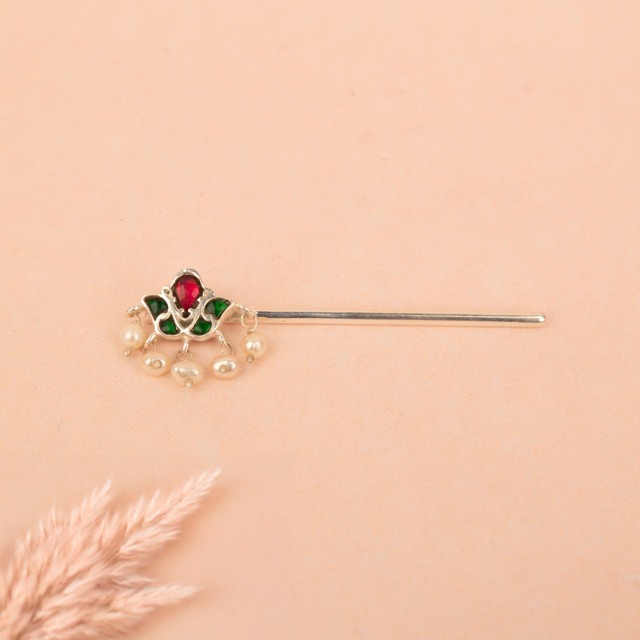 Laddu Gopal Ji Kundan Flora Pearl Drop Murli