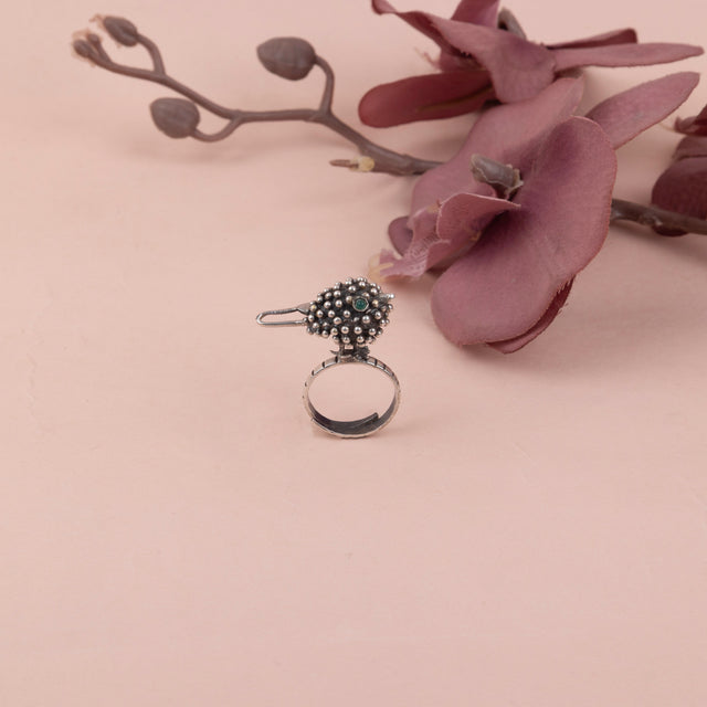 Maahi Round Robin Bird Ring