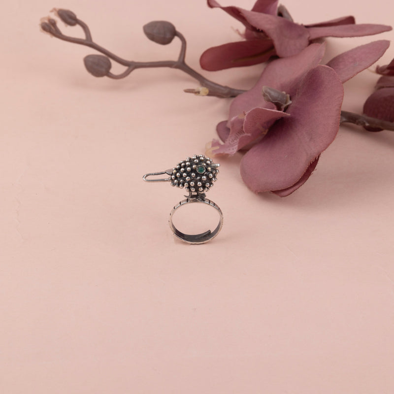 Maahi Round Robin Bird Ring