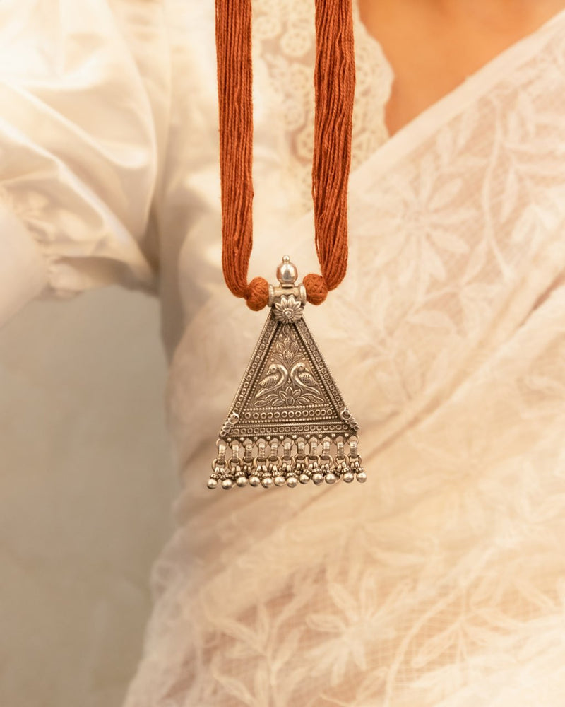 Mizoya Detailed Vintage Inspired Pendant