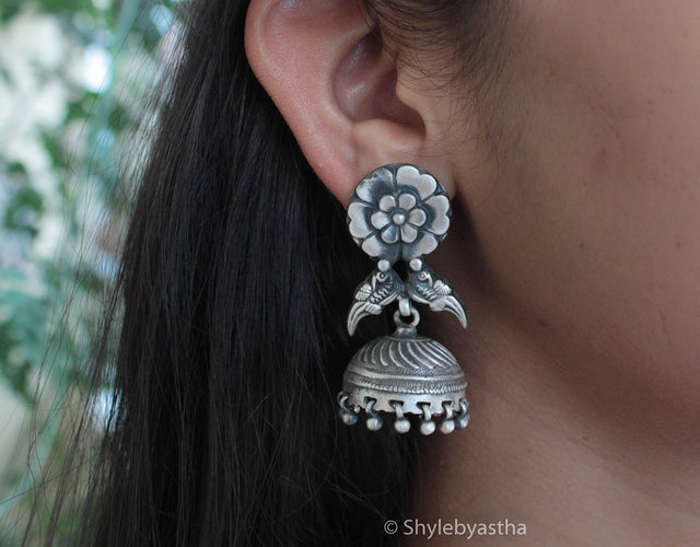 Mizoya Flower Motif Dual Parrot Jhumka