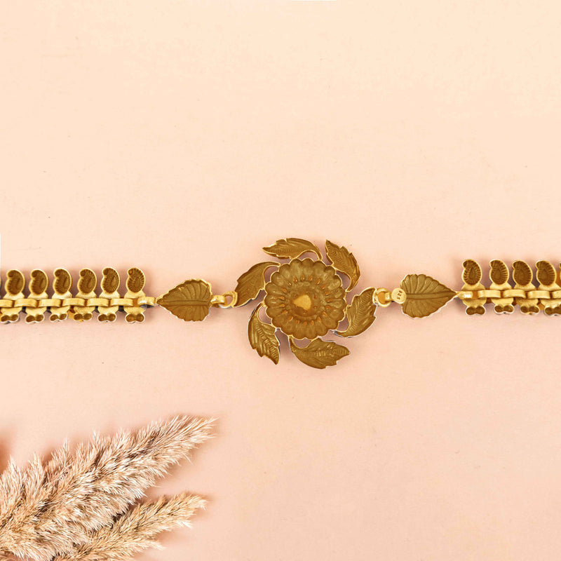 Mizoya Patti Border Motif Classic Paisley Necklace