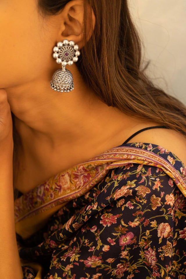 Mizoya Textured Embossed Motif Jhumka