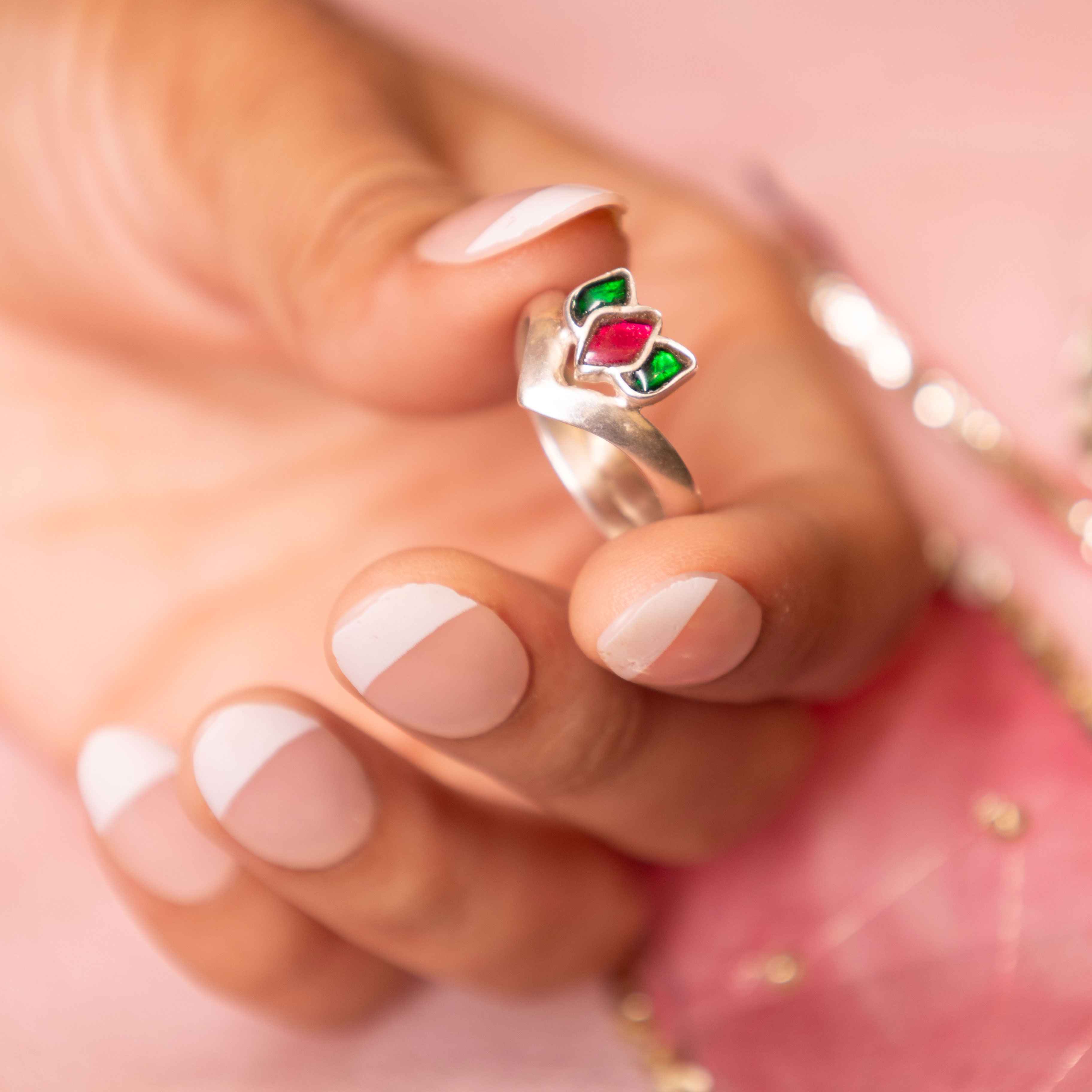 Mizoya Kundan Lotus Ring