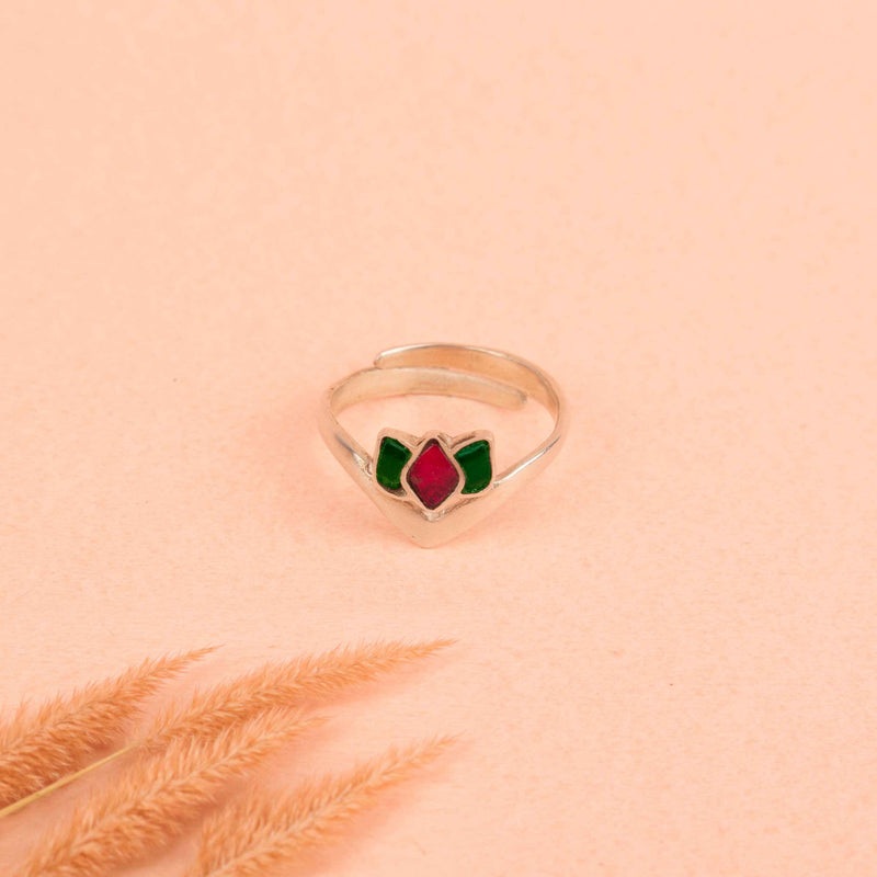 Mizoya Kundan Lotus Ring