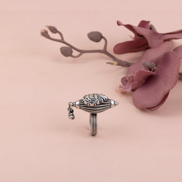 Mizoya Lotus Motif Classic Ghughri Drop Ring