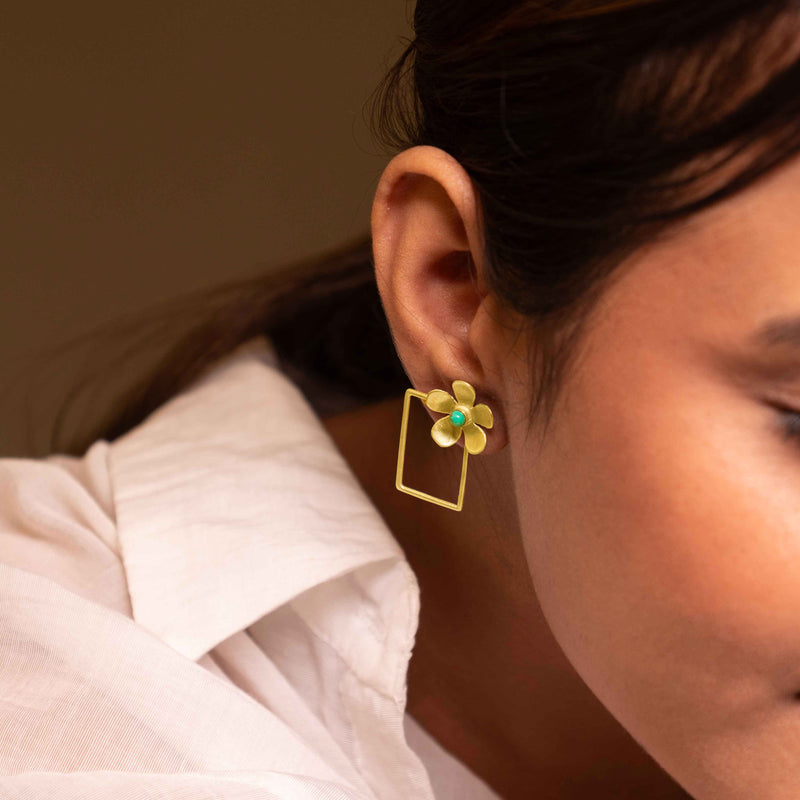 Moh Bloom Frame Stud Earrings