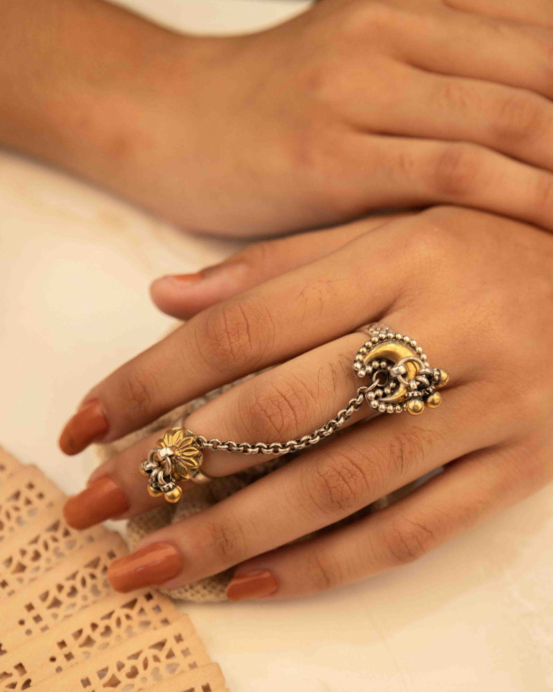 925 pure silver dual motif dual tone statement ring