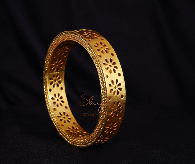 Moh Gold Plated Carved Flower Statement Kada