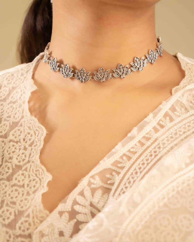 Essence Scintillating Lotus Timeless Necklace
