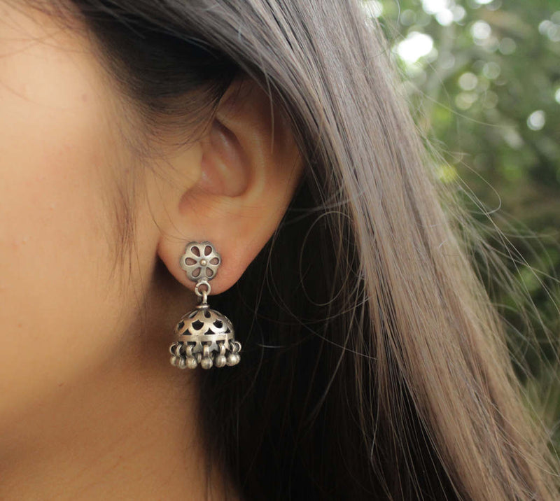 Moh carved Jhumki