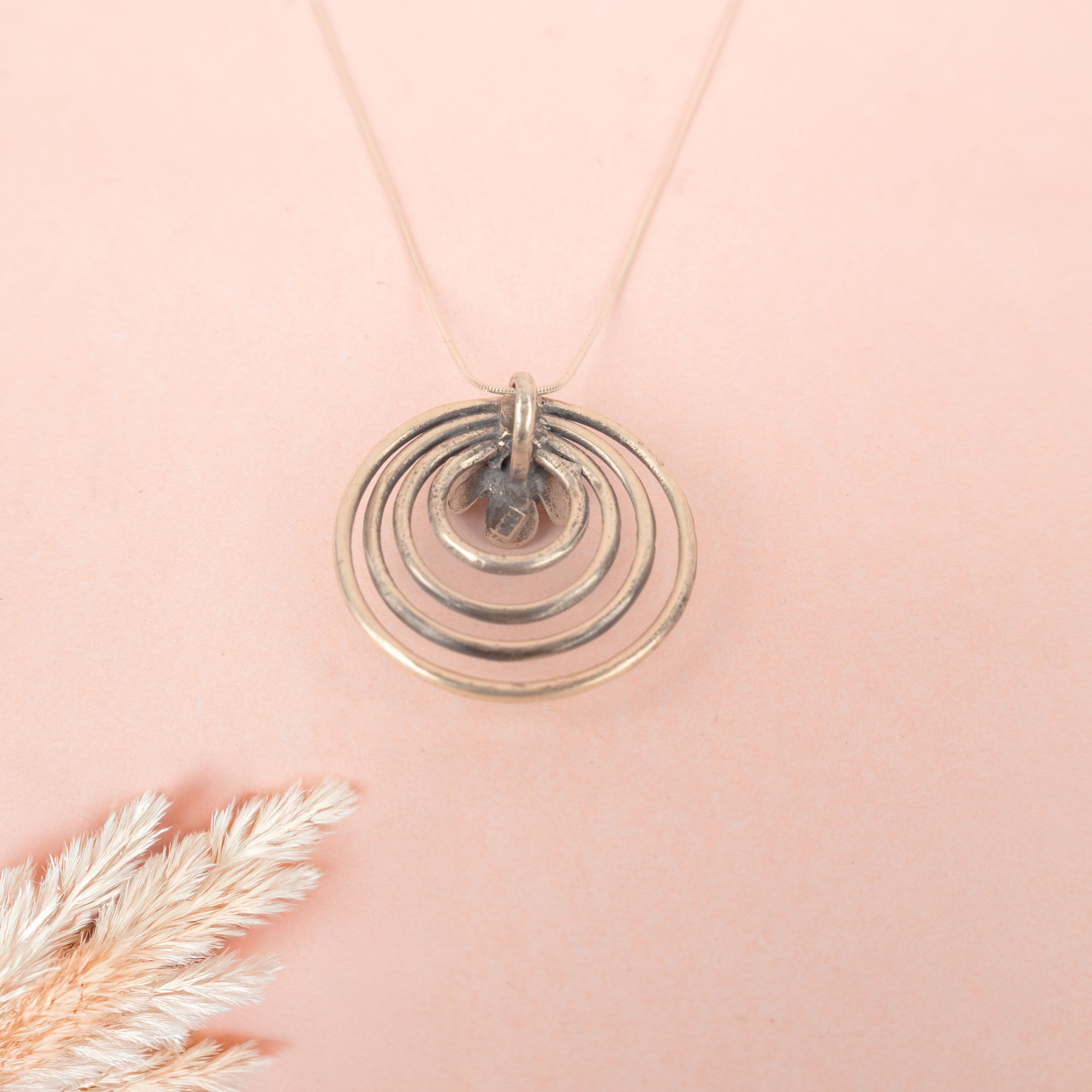 Moh Concentric Flower Embossed Necklace