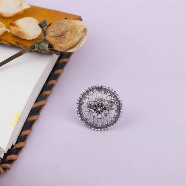 Moh Fine Carved Intricate Ring