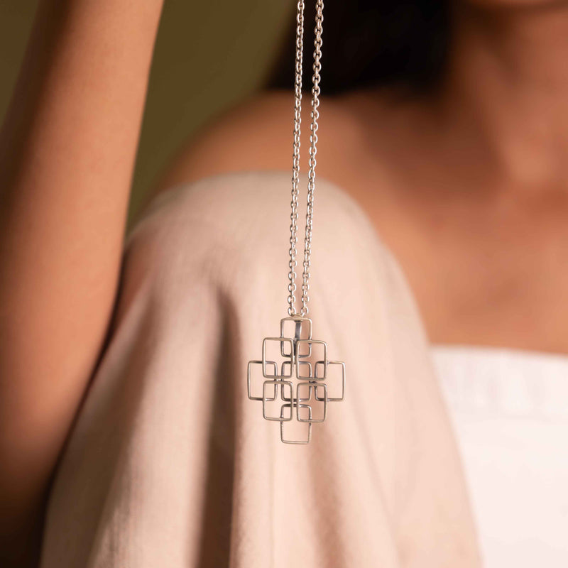 Moh Geometric Sequence Necklace