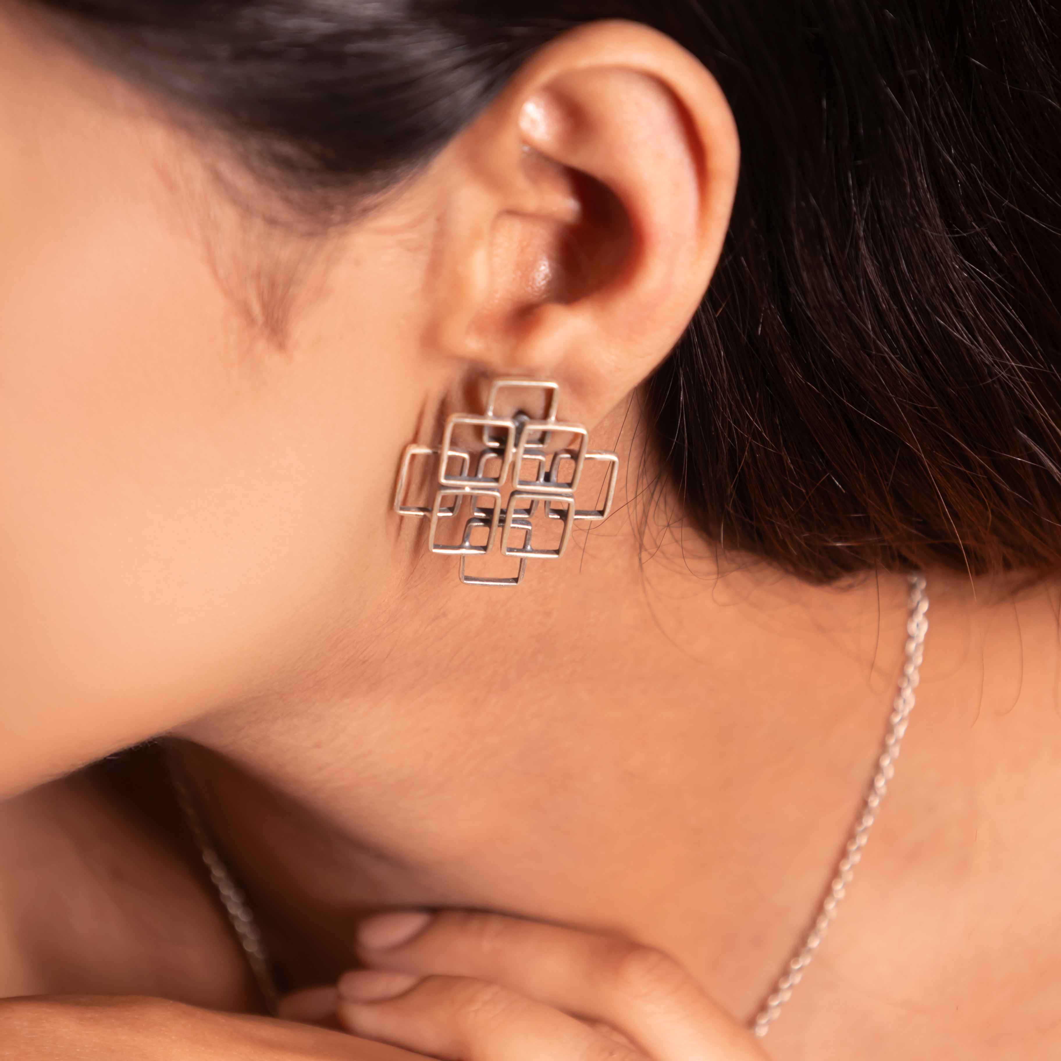 Moh Geometric Sequence Stud Earring