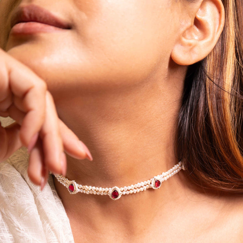 Moh Kundan Drop Sadabahaar Moti Choker