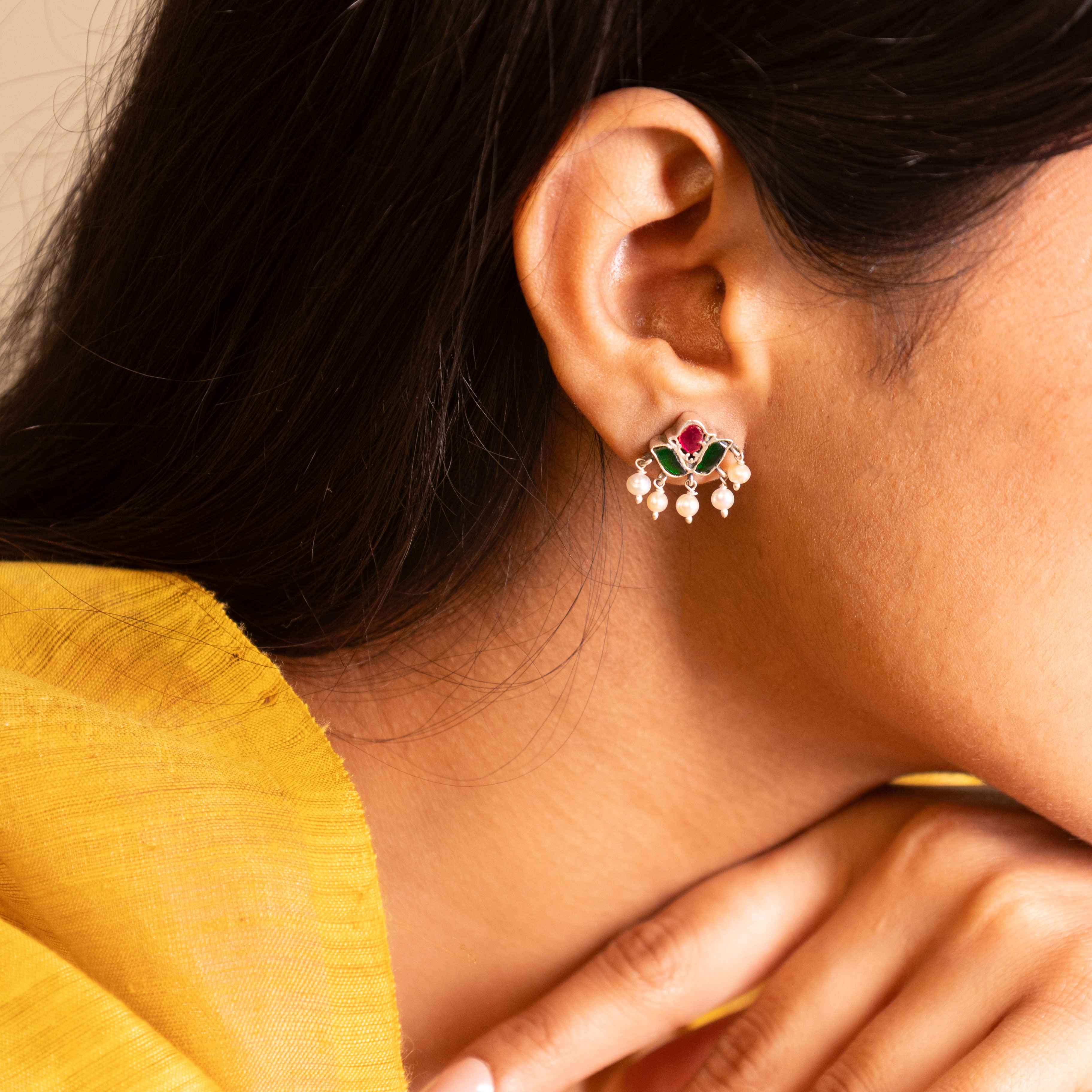 Moh Kundan Pearl Drop Rajwada Stud Earring