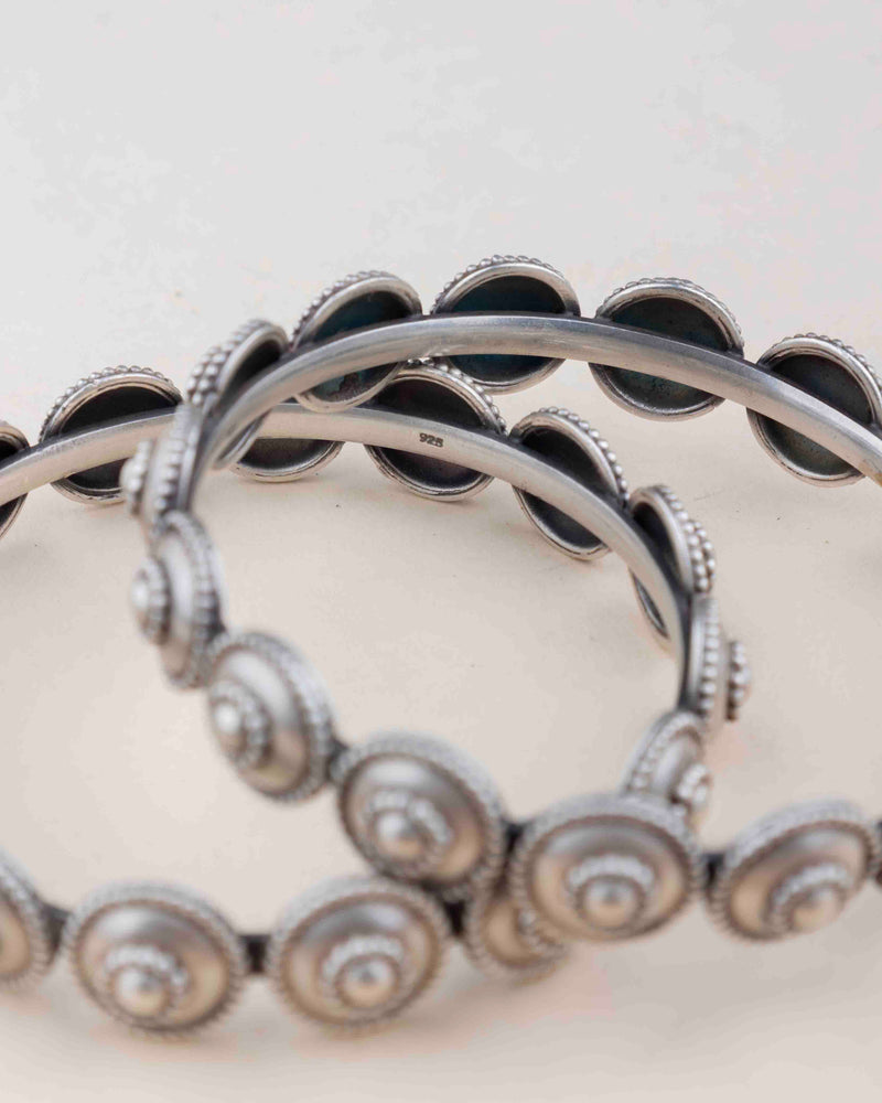 Moh Matte Tikdi Sadabahaar Bangle
