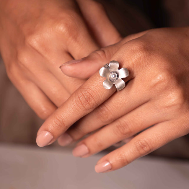 Moh Pearl Studded Flower Ring