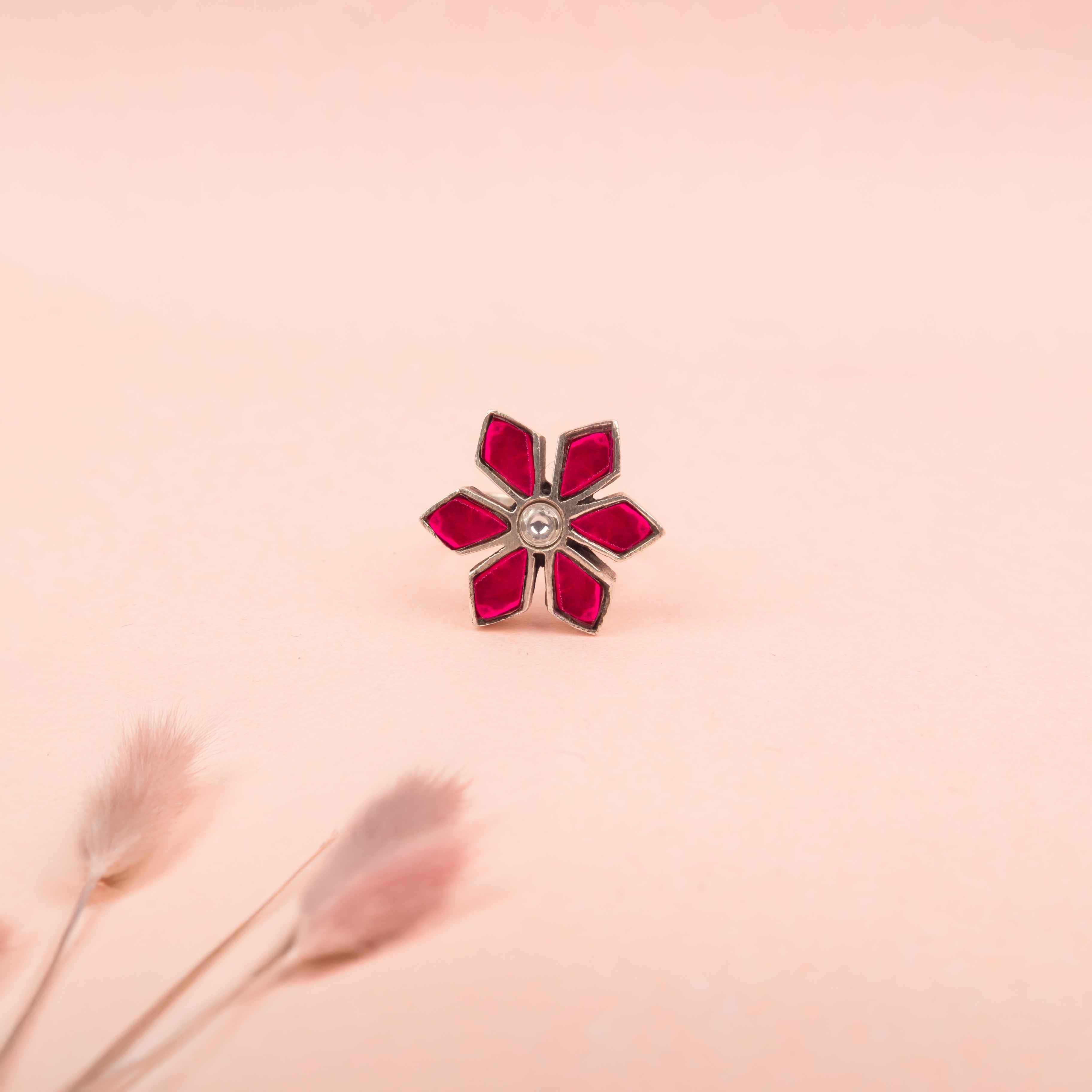 Moh Raani Kundan Phool Ring