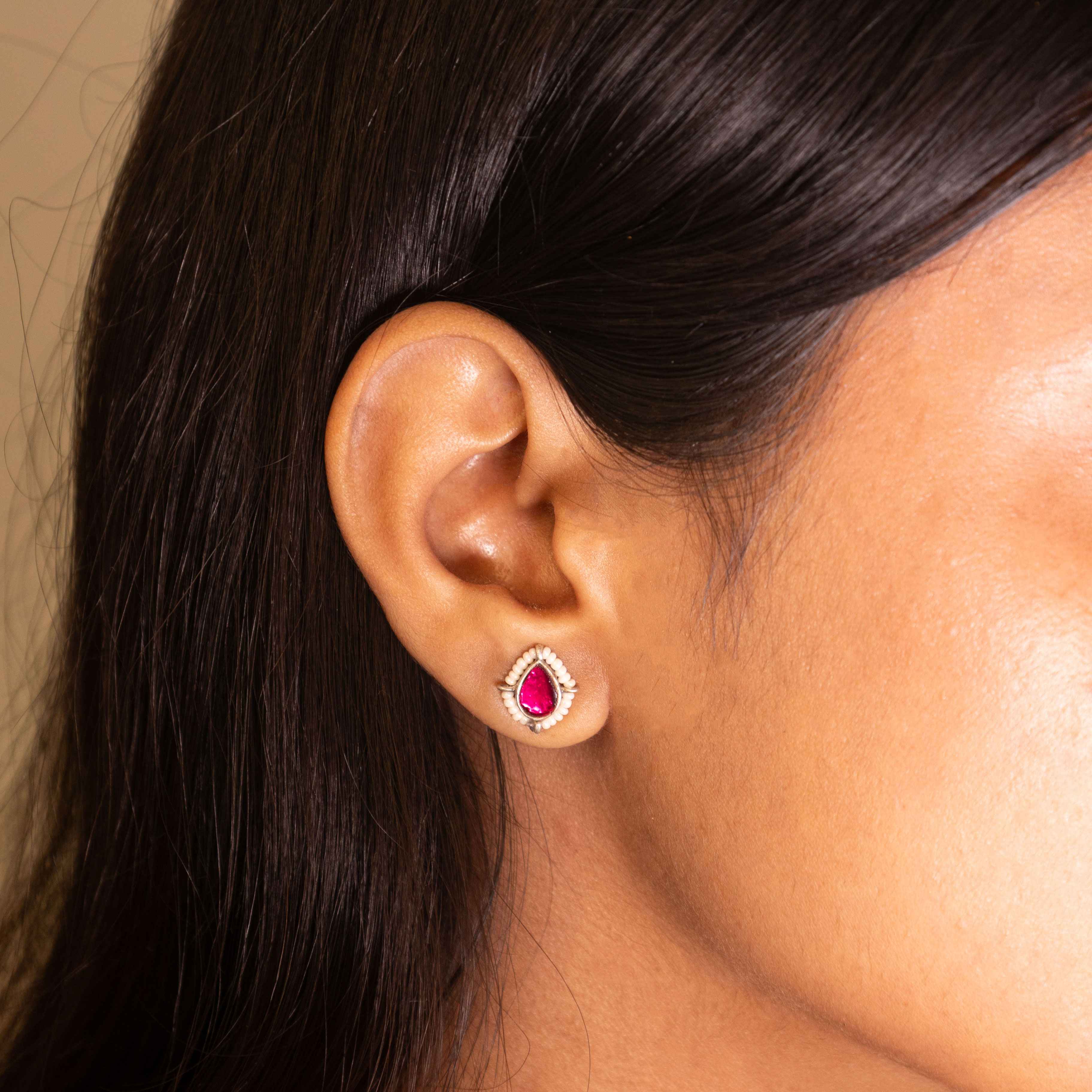 Moh Raani Kundan Shaahi Stud Earring