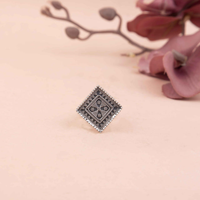 Moh Square Daana art Ring