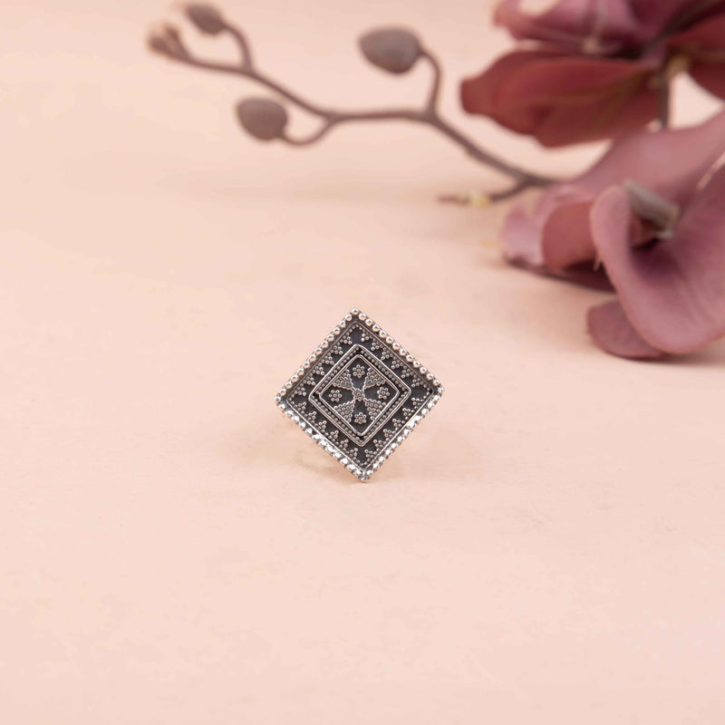 Moh Square Daana art Ring