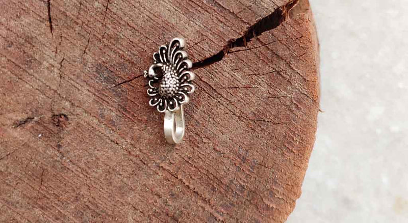 Adya Peacock Clip On