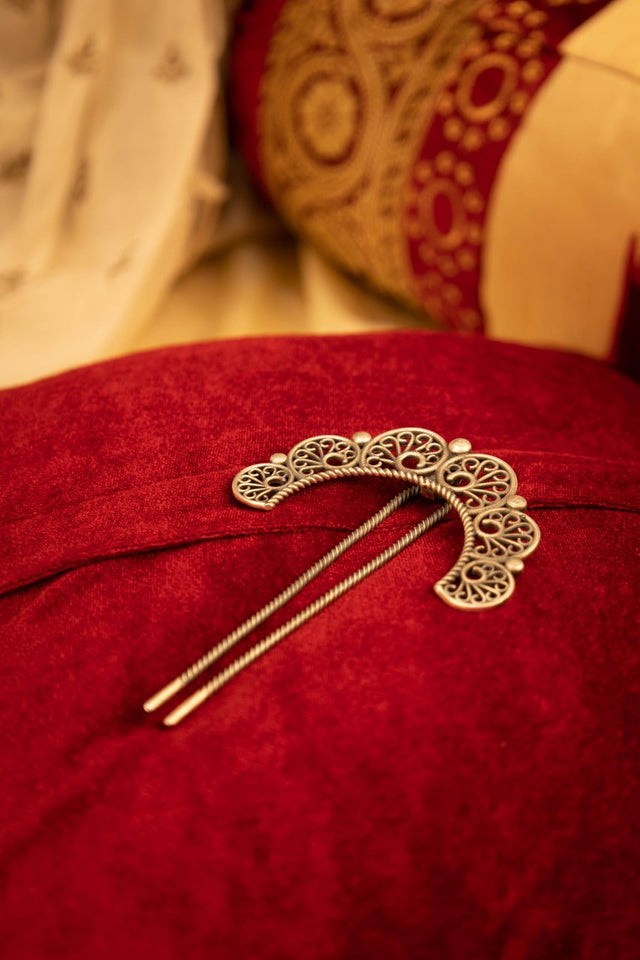 Qurbat Carved Statement Juda Pin
