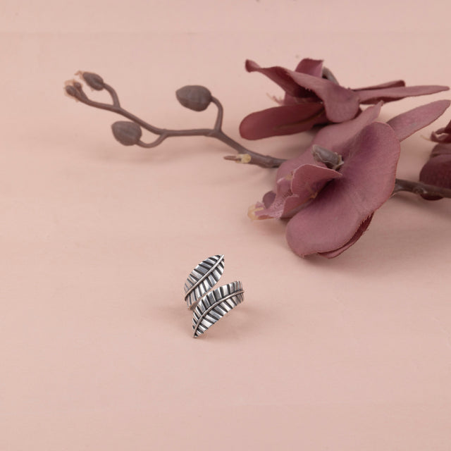 Qurbat Intricate Dual Leaf Ring