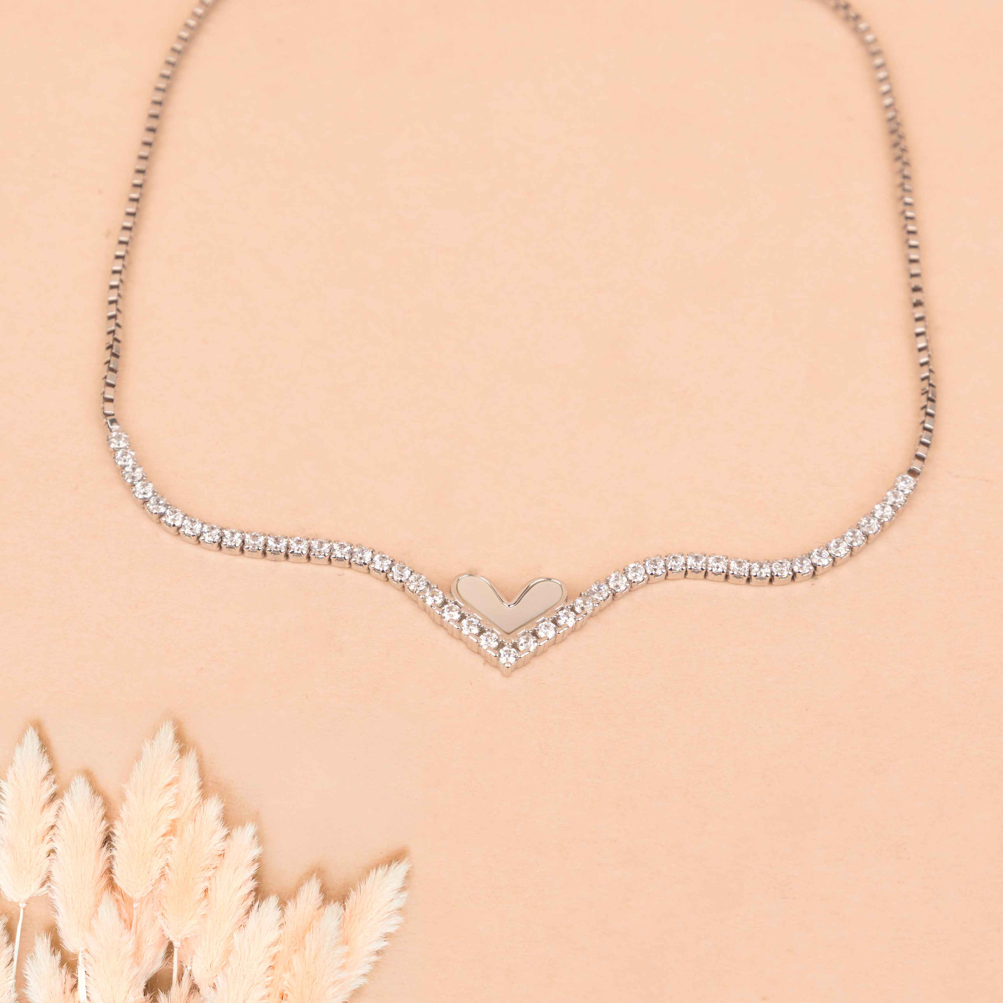 Qurbat Dainty Heart Bracelet