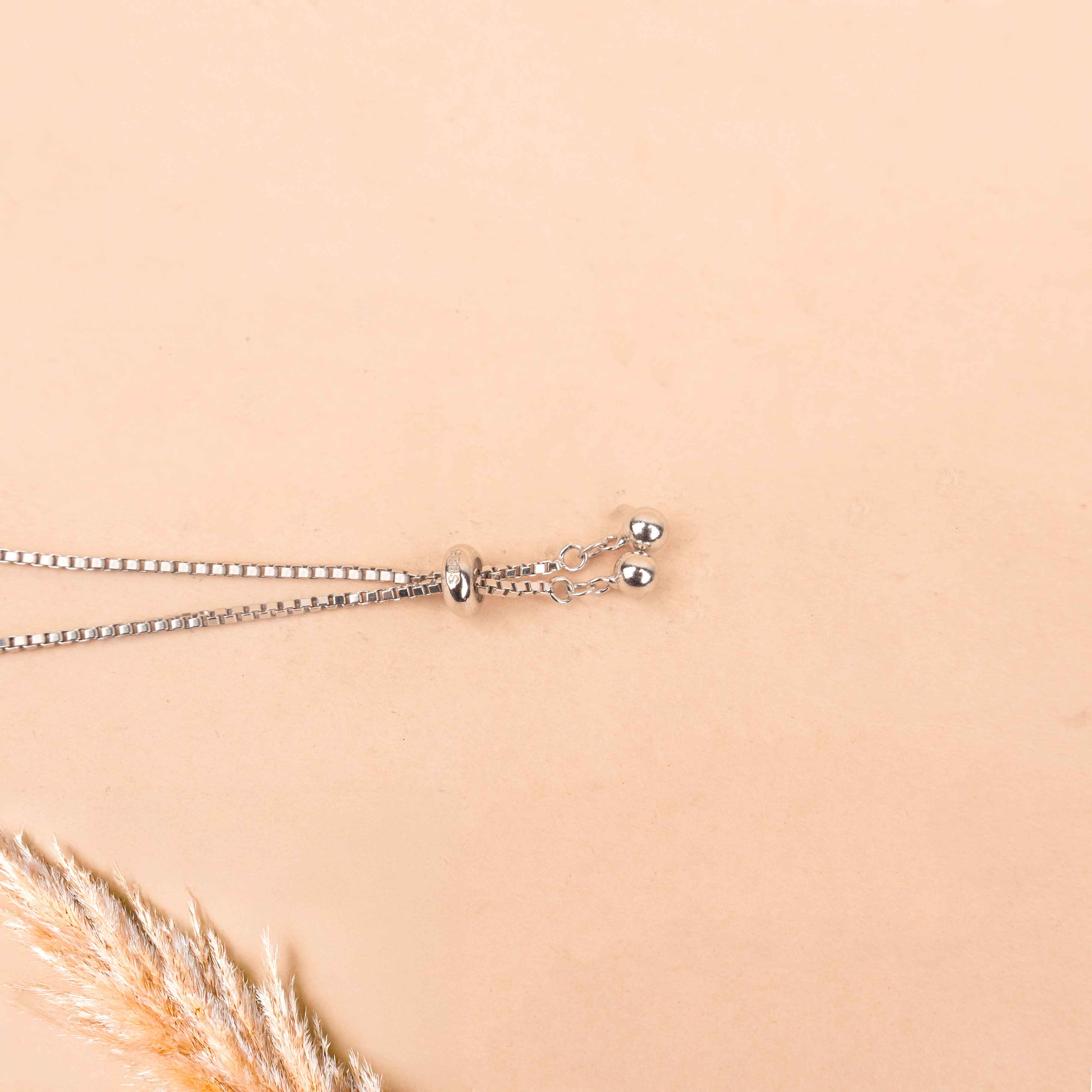 Qurbat Dainty Heart Bracelet