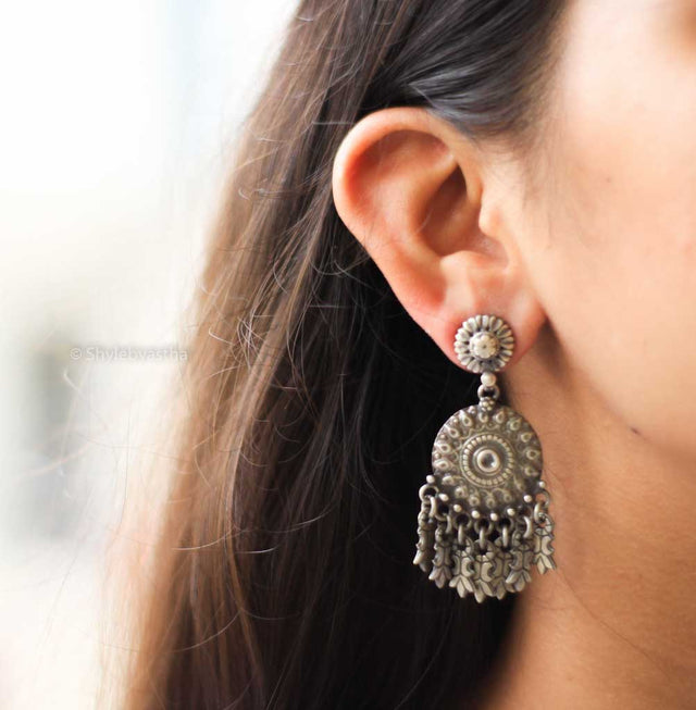 Mizoya Carved Danglers