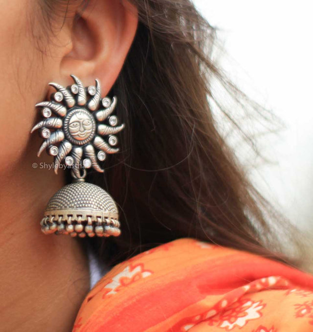 Anvaya Classic Surya Jhumka