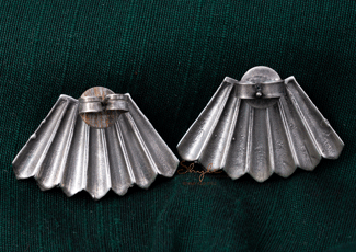 Moh Intricate Daana Detailed Pankhi Studs back