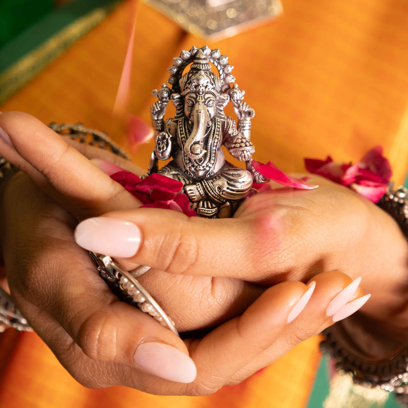 Shubh Ganesha Idol