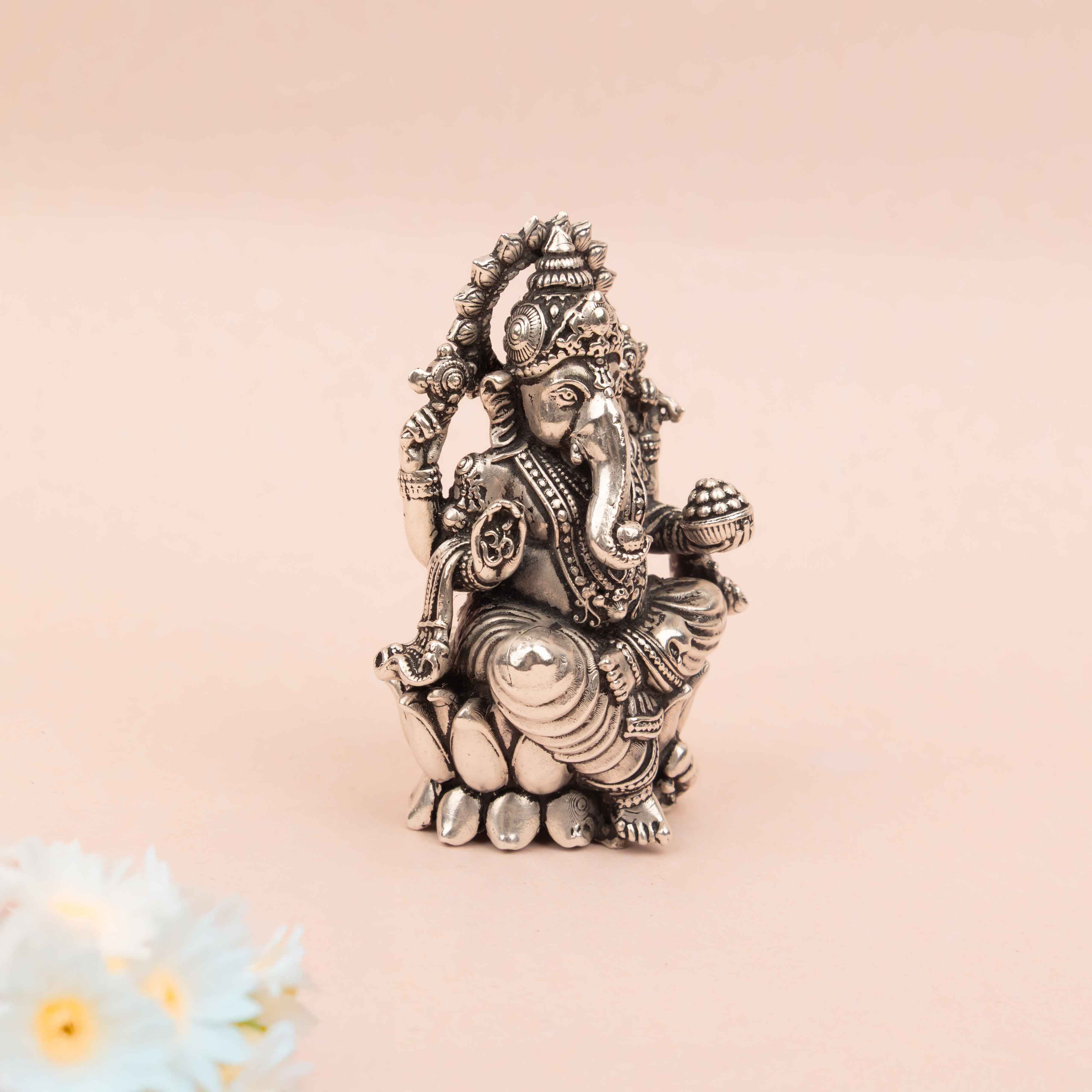 Shubh Ganesha Idol