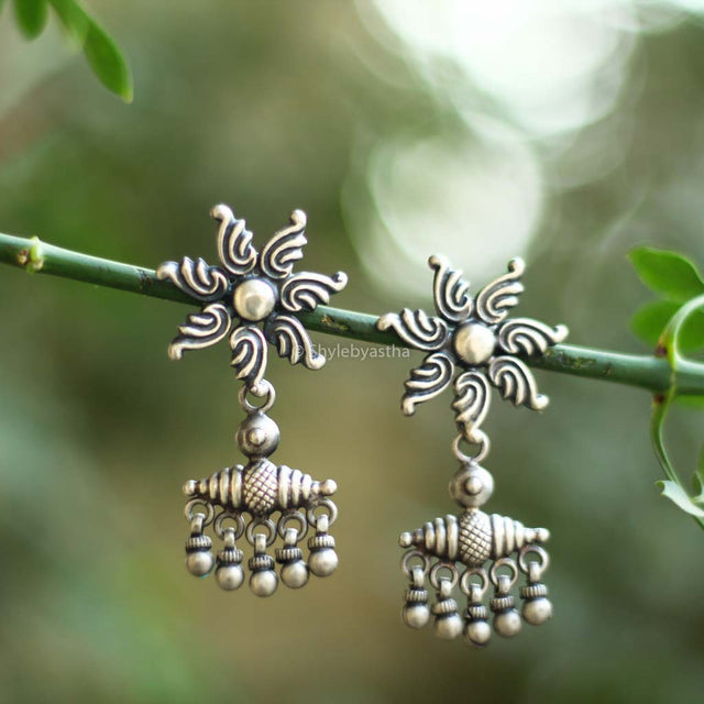 Mizoya Flower Motif Quirky Earrings
