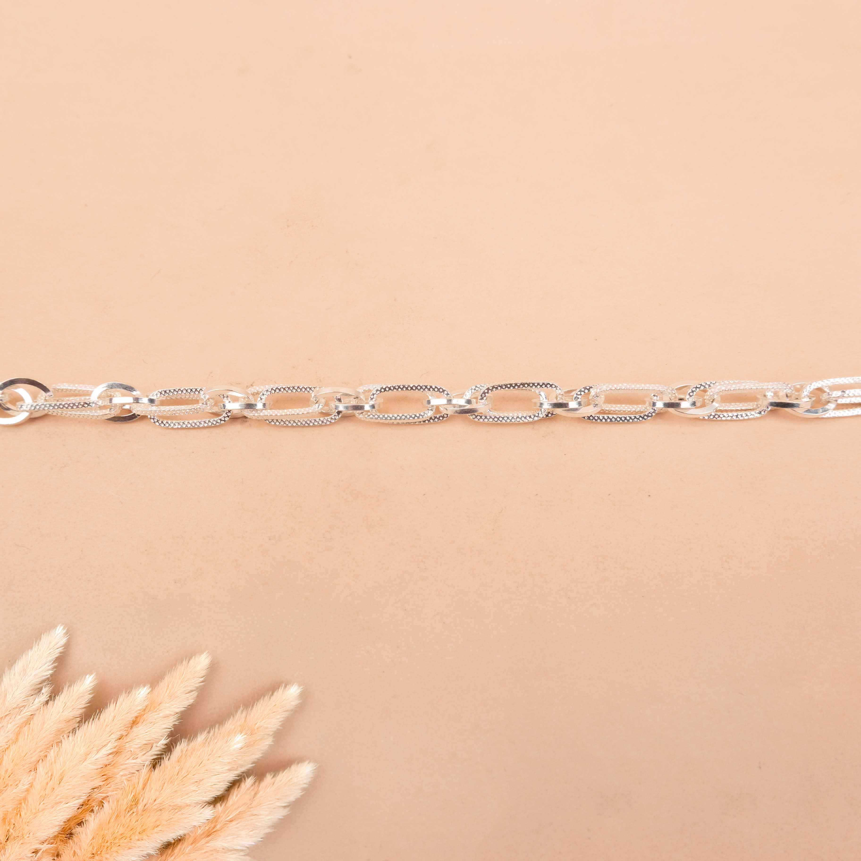 Sutra Bold Link Men Bracelet