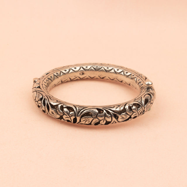 92.5 sterling silver Tattva Intricate Chitai Timeless Kada