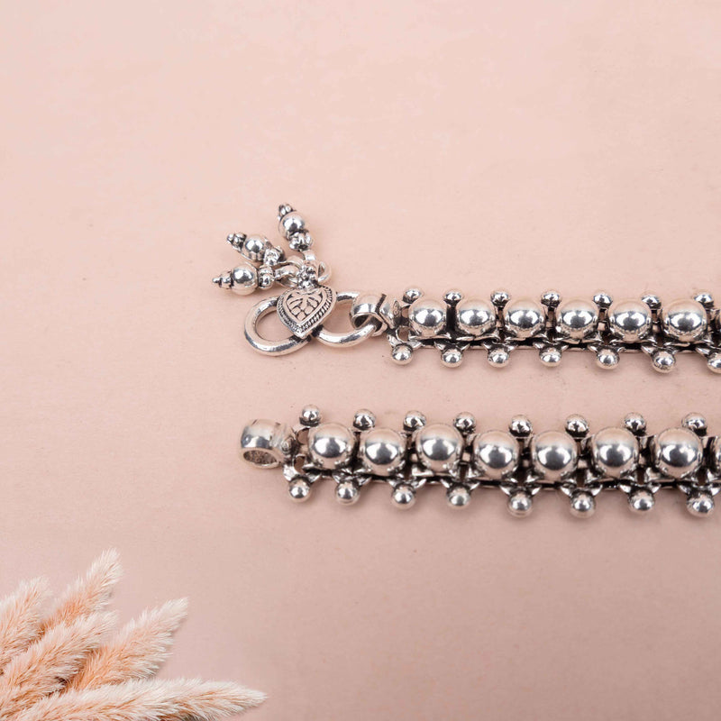 92.5 sterling silver Tattva Embossed Timeless Anklet Pair, view 4