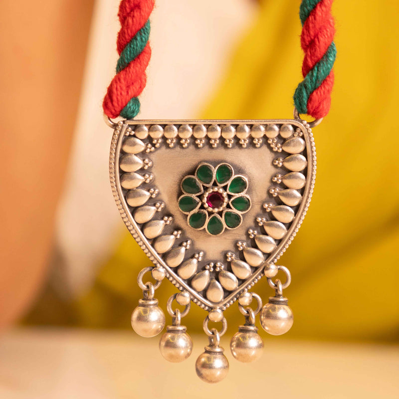 Tattva Heritage Petal Dori Necklace