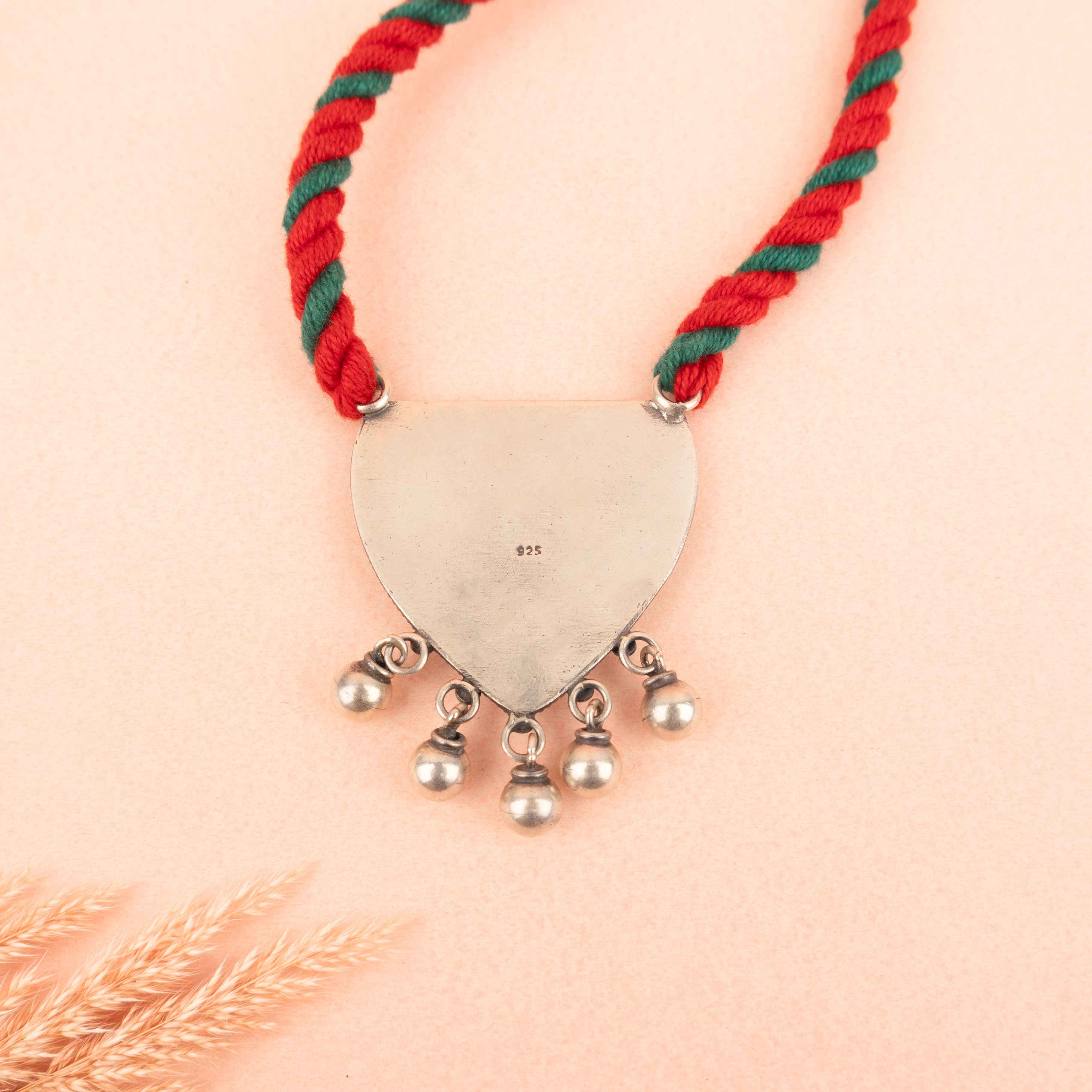 Tattva Heritage Petal Dori Necklace