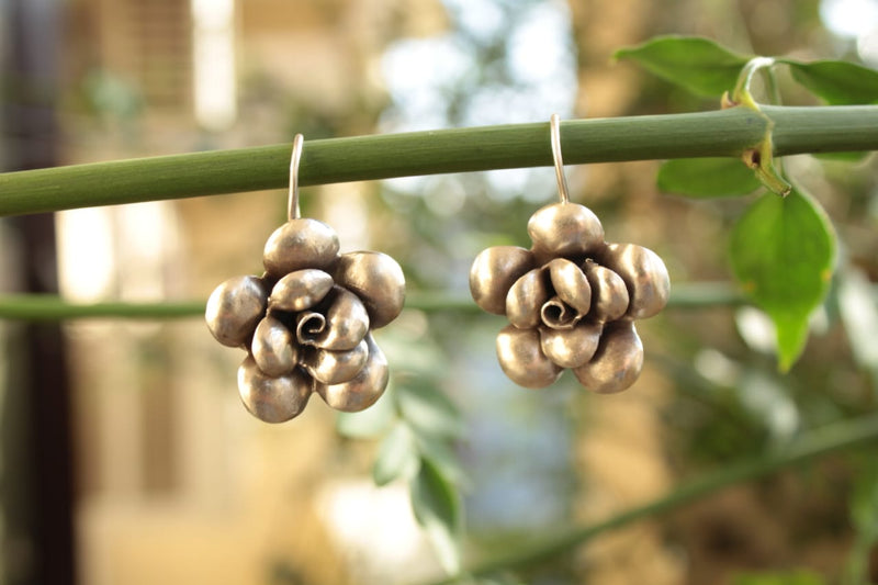 Moh Rose Petal Matte Drop Earrings