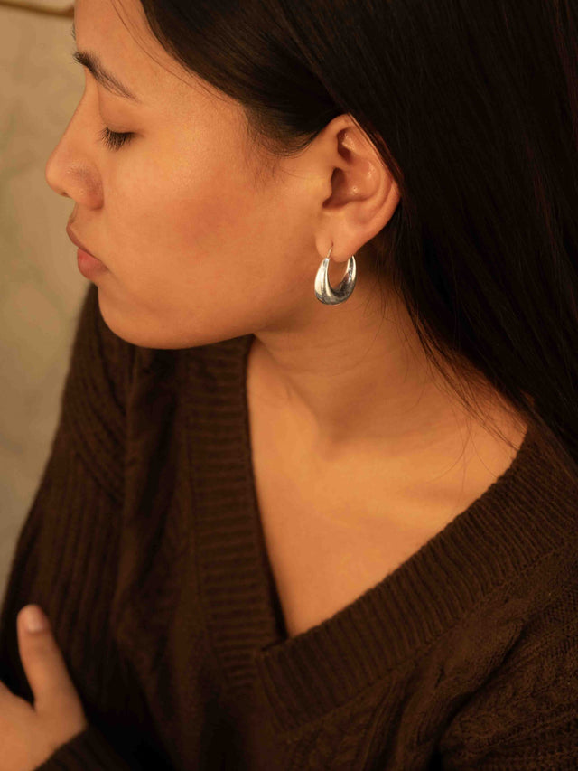 Adya Fine Small Timeless Hoops