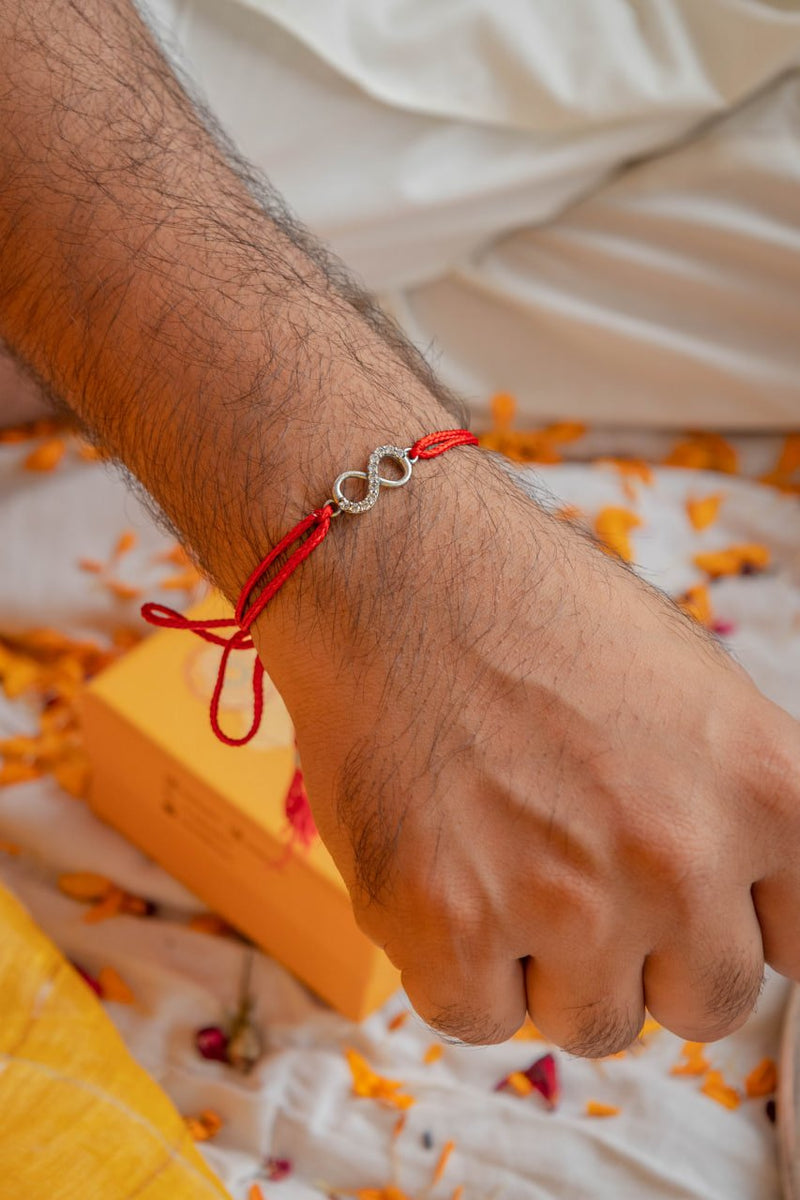 925 pure silver infinity knot rakhi, additional detail