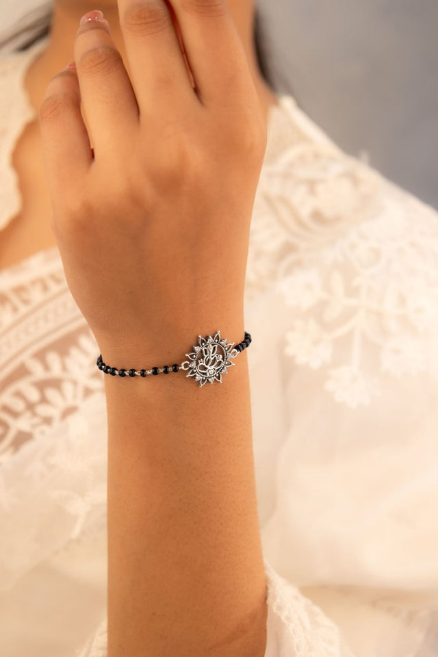 Anvaya Fine Ganesha Shubh Mangalsutra